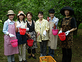 女将6人で!